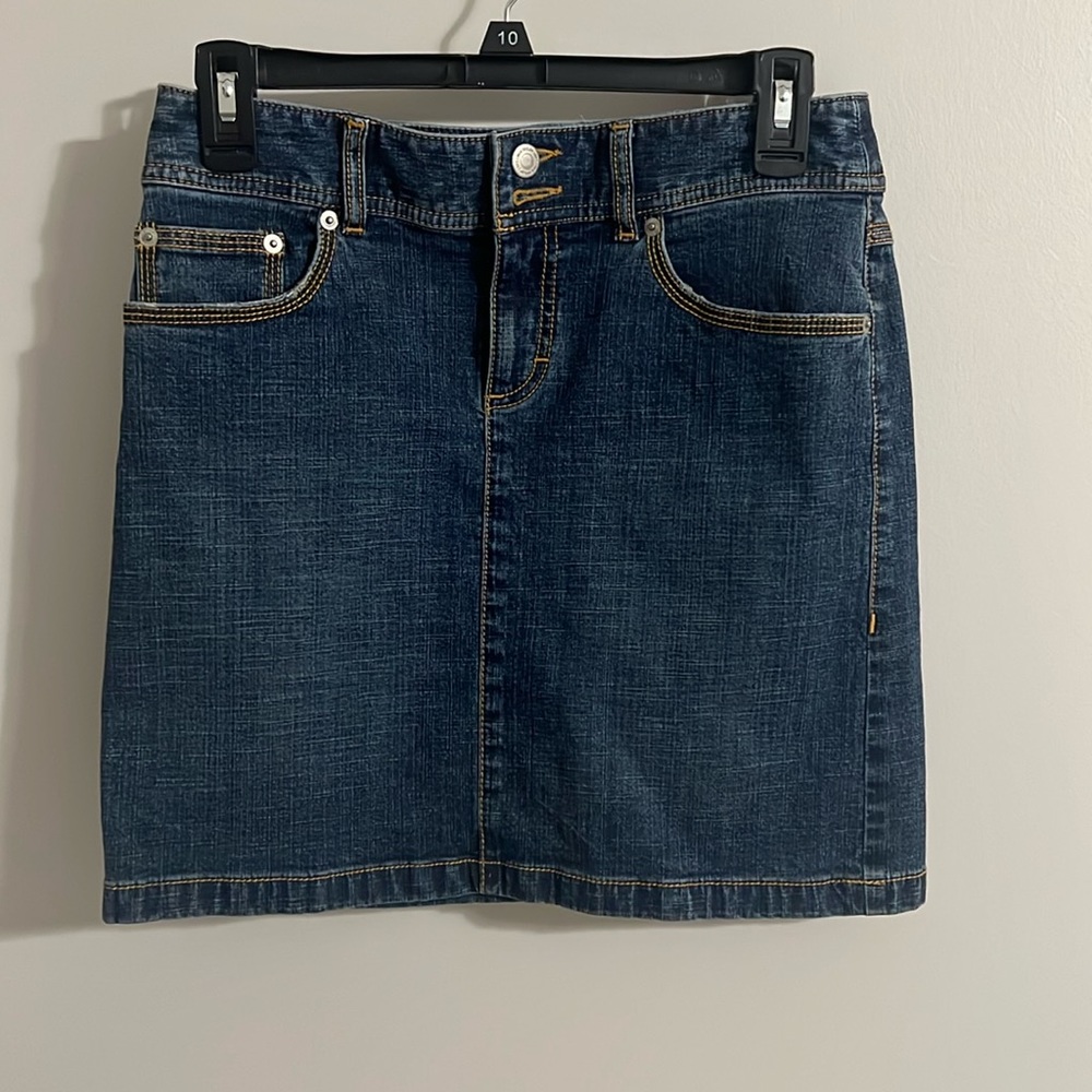 EUC Ann Taylor LOFT Women Blue Denim Skirt Size 0